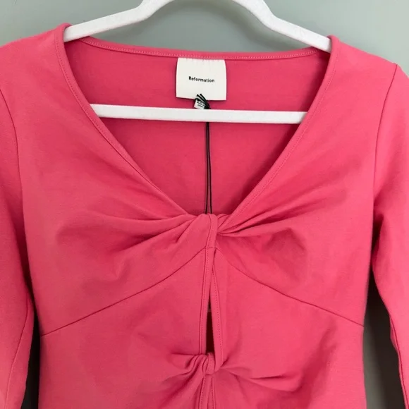 NWT Reformation "Silas" Snapdragon Pink Front Cutout Long Sleeve Knit Top - Picture 5 of 15